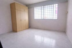 Blk 446 Hougang Avenue 8 (Hougang), HDB Executive #522963421